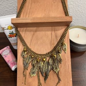 Big gold feathers, necklace, 2000s style